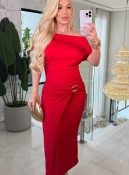 vestido justo ombro a ombro 3267