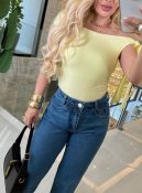 blusa c/detalhe no ombro helena 3307