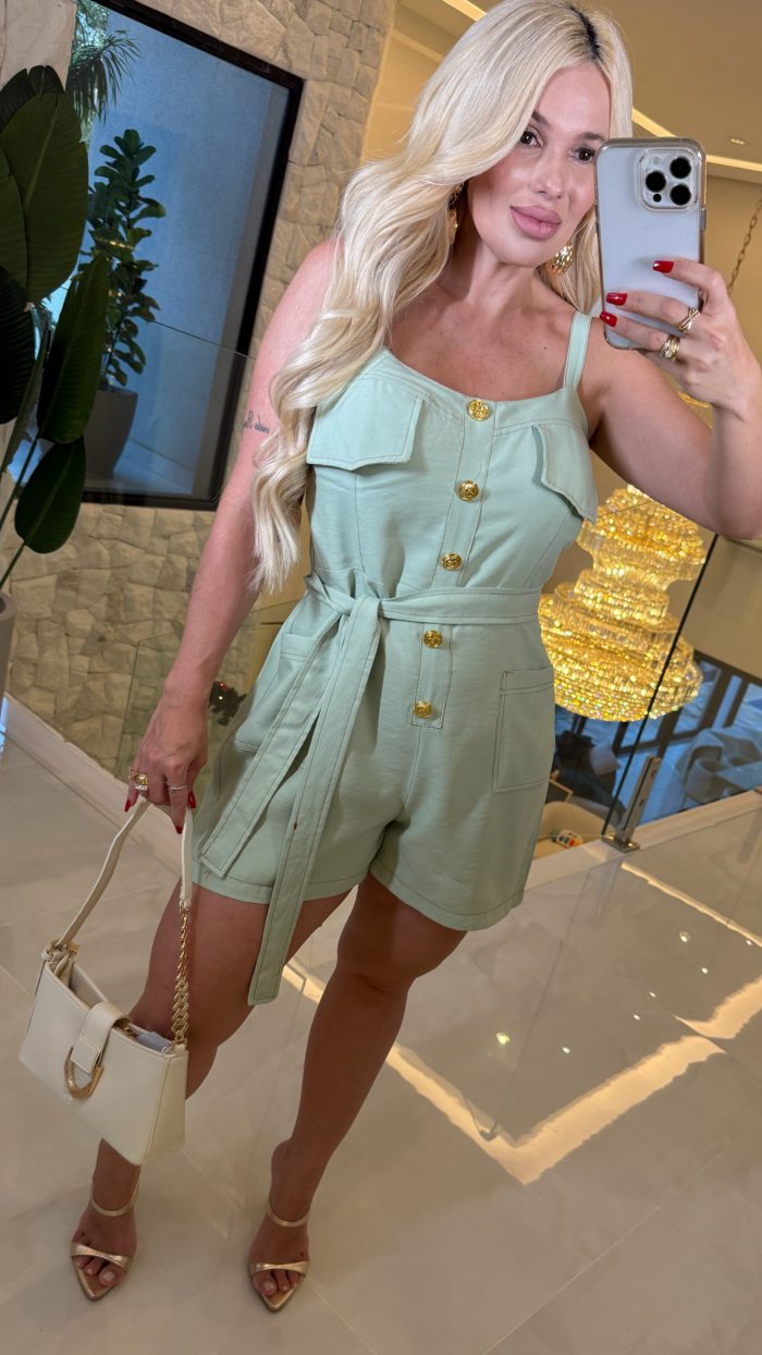 macacão c/botões dourado 3384 macacão c/botões dourado 3384