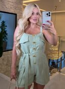 macacão c/botões dourado 3384