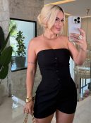 vestido celina babado botão curto