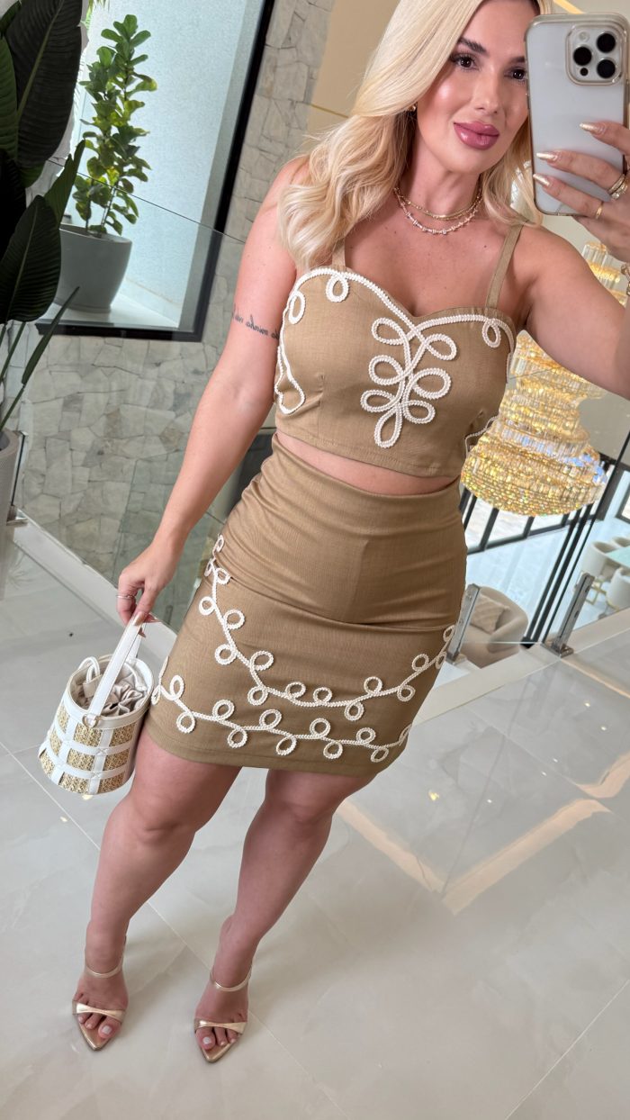 conjunto fabiola alfaiataria c/ saia bordada 3519 conjunto fabiola alfaiataria c/ saia bordada 3519