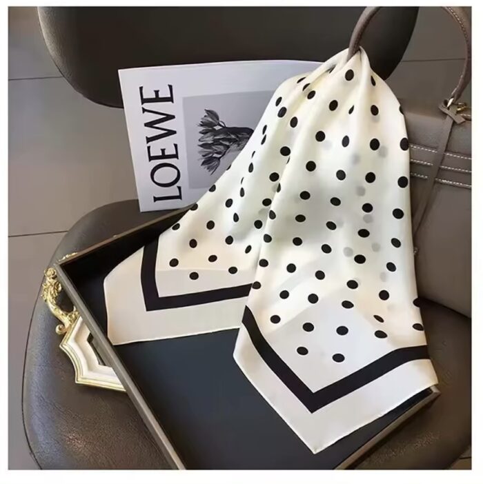 lenço stella de cetim 3093