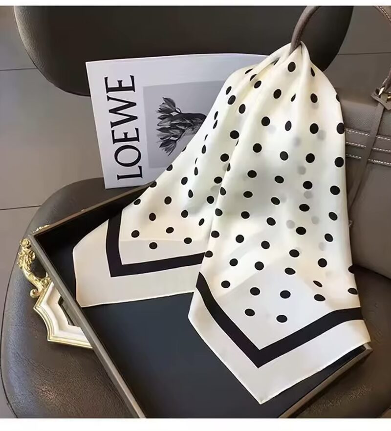 lenço stella de cetim 3093