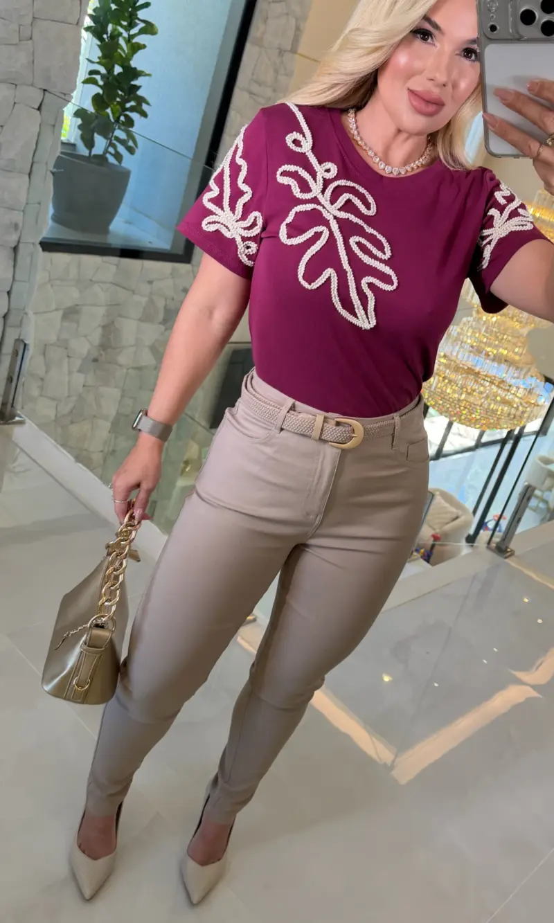 blusa mari bordada t shirt malha 3611